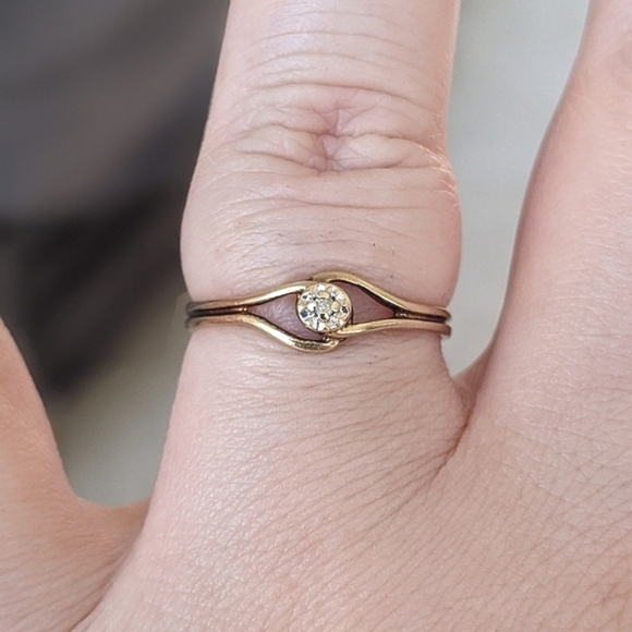 Antique 10K solid gold diamond ring - Picture 4 of 12